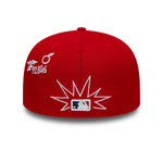Rød New Era 59FIFTY fitted Anaheim Angels cap med Scribble-design, synlig foran på billedet.