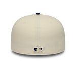 New Era 59FIFTY fitted cap med New York Yankees logo og paisley visor i lyse krom- og navyfarver