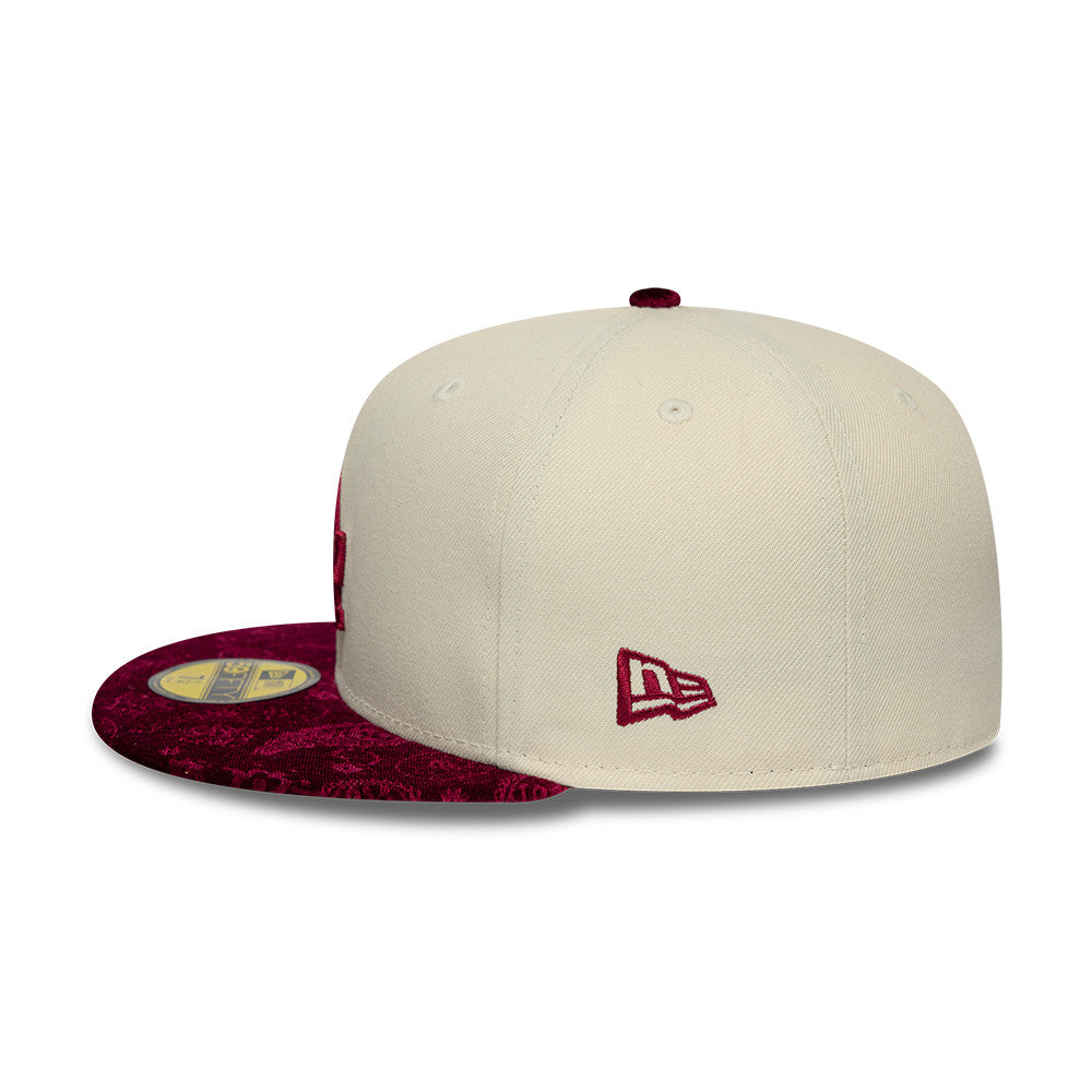 New Era Los Angeles Dodgers 59FIFTY fitted cap med paisley mønster og lys krom/rød visir, sports- og modetilbehør
