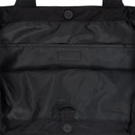 Sort New Era Yankees MLB quiltet skuldertaske med polstret design, velegnet til accessories.