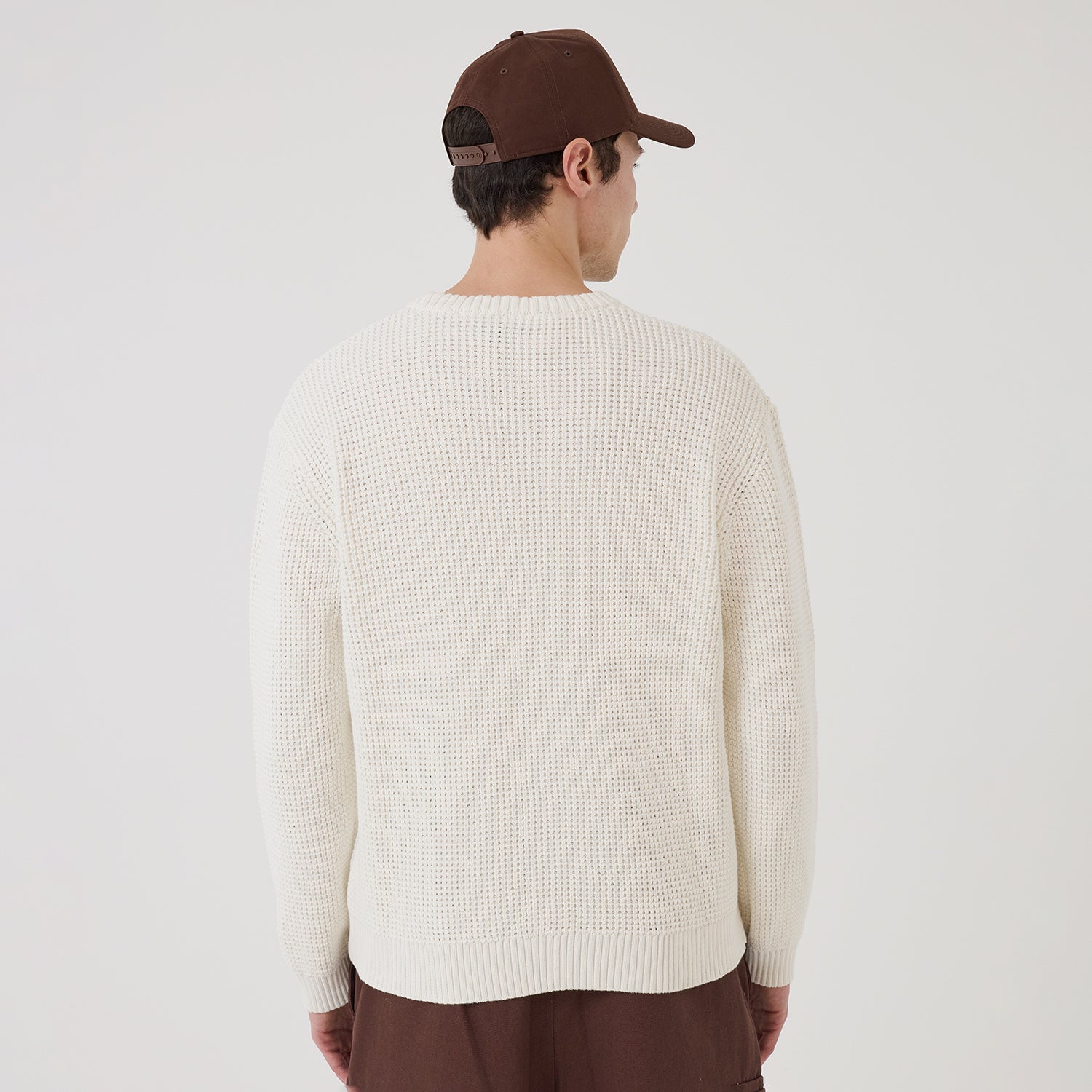 Sort og offwhite New Era LA Dodgers MLB strikket waffle knit, tæt vævet med synlig tekstur og logo detaljer.