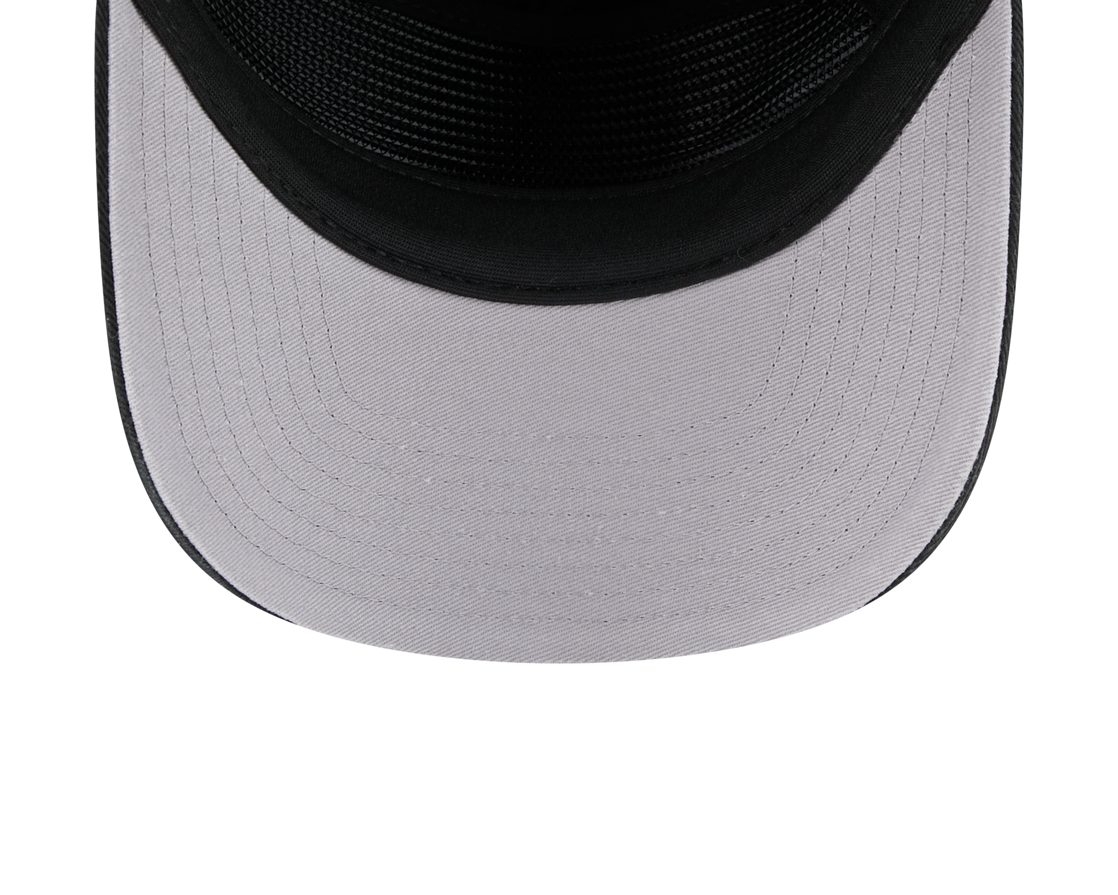 Sort New Era 19TWENTY St. Louis Cardinals cap med logo og komfortabel pasform, perfekt til fans.