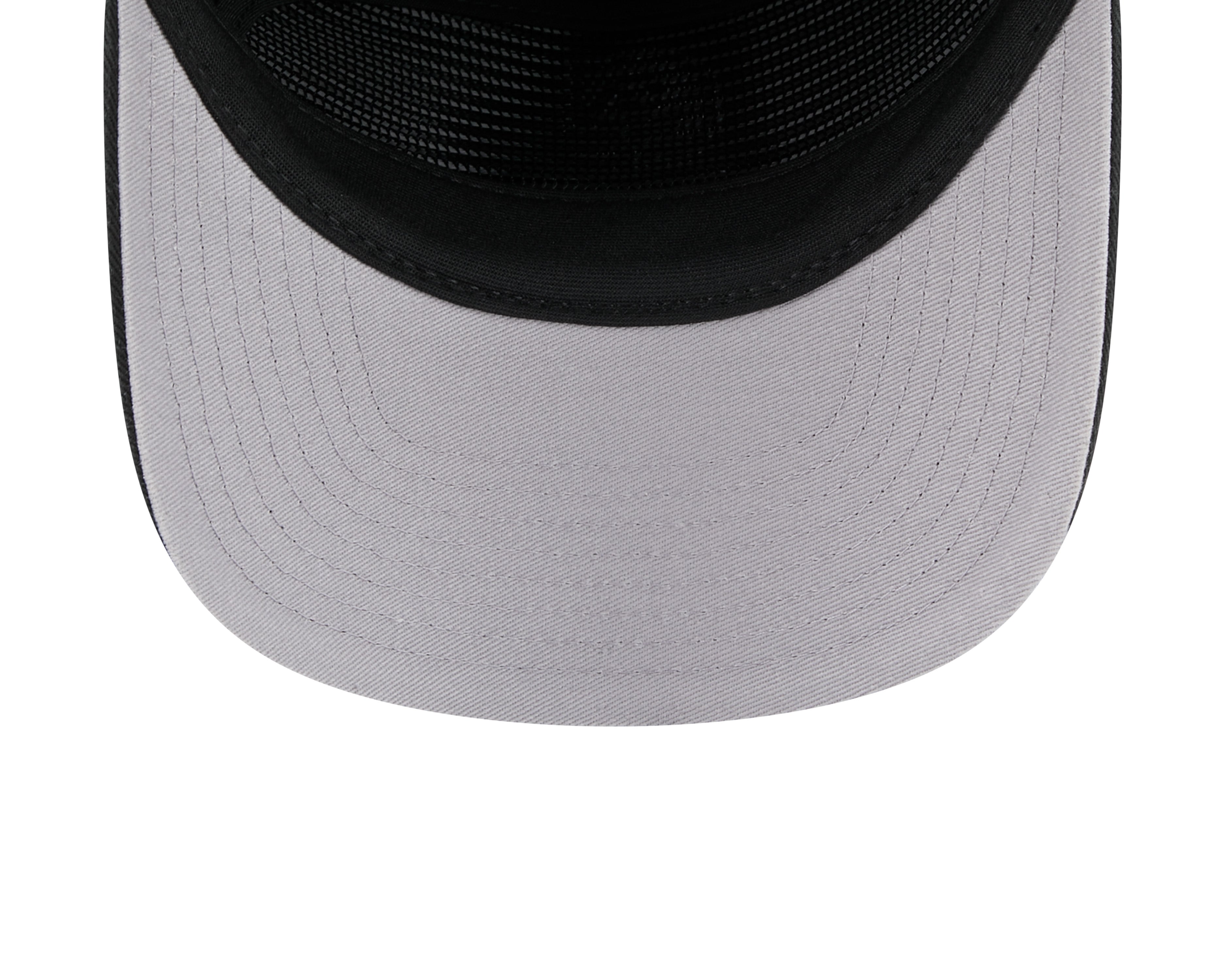 Sort New Era 19TWENTY Seattle Mariners cap med logo og justerbart bånd.