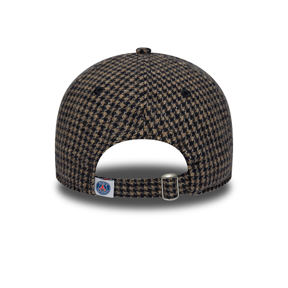 Brun New Era 9TWENTY cap med ternet houndstooth mønster og PSG logo, casual sportstil for mænd