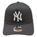 New Era - 9FORTY A-Frame Cap - WS 1999 - New York Yankees - Dark Grey - Headz Up 