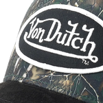 Sort kamuflage Von Dutch A-Frame kasket med oval patch og logo i front, afslappet og stilfuld cap til hverdag.