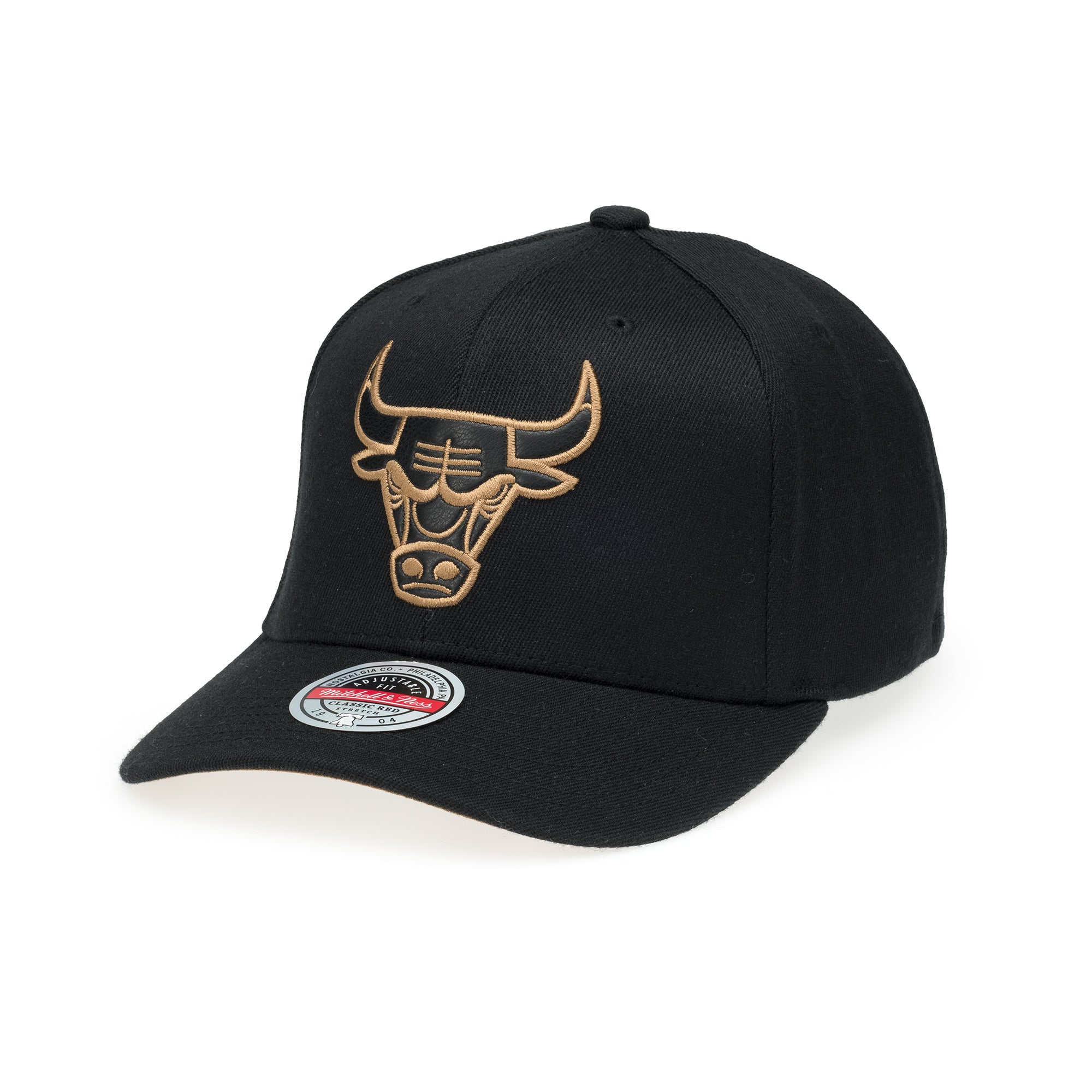 Mitchell & Ness - Leather Logo Snapback - Chicago Bulls - Black - Headz Up 