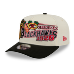 New Era 9FIFTY A-Frame snapback cap med Chicago Blackhawks logo i Chrome og sort, afslappet sportstil.