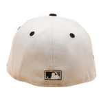 New Era New York Mets Cooperstown 59Fifty fittekasket i sten og sort, med logo og World Series 2015 detaljer