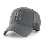 '47 New York Yankees Branson trucker cap i mørkegrå med broderet logo foran
