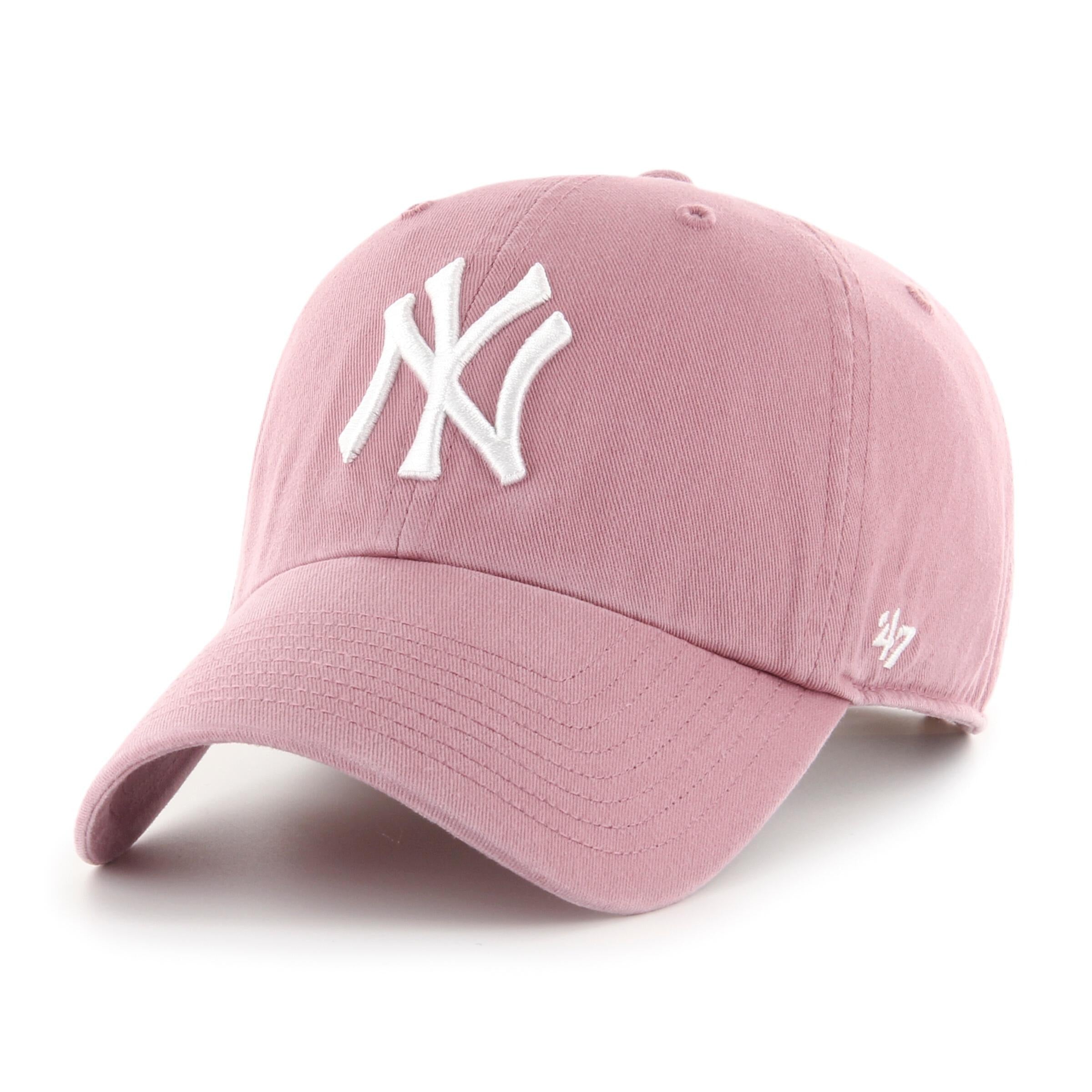 '47 New York Yankees MLB cap i mauve med justerbart stykke, afslappet sportsstil, synlig foran i billedet.