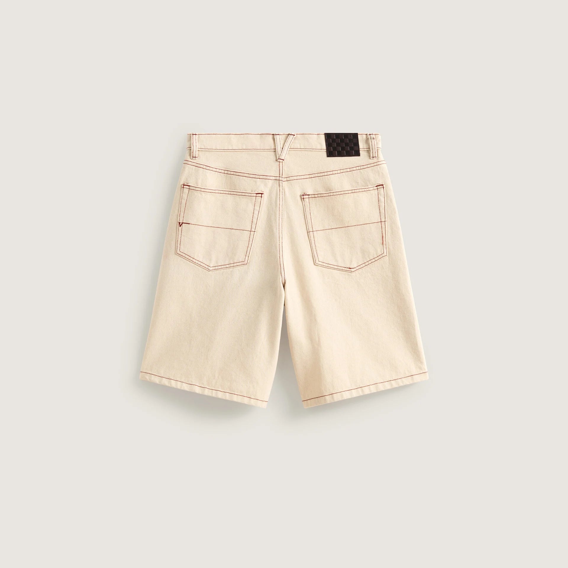 VANS Check-5 Baggy Denim Shorts i naturligt frødesign, afslappet buksetype med løs pasform og denimmateriale.