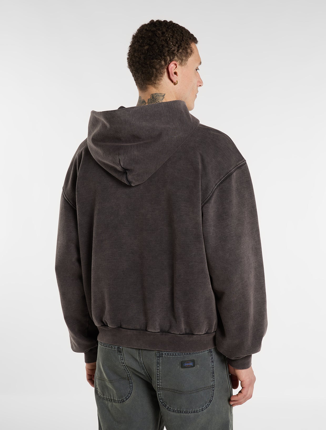 Dickies Baker Zipped Hoodie i sort med lynlås foran og hætte