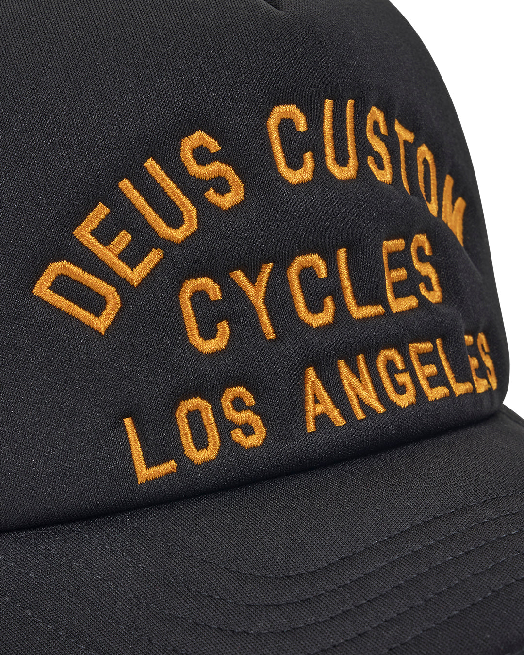 DEUS - Citadel Trucker - Black - Headz Up 