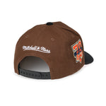 Mitchell & Ness - Brown Black Pink Snapback - New York Knicks - Brown - Headz Up 