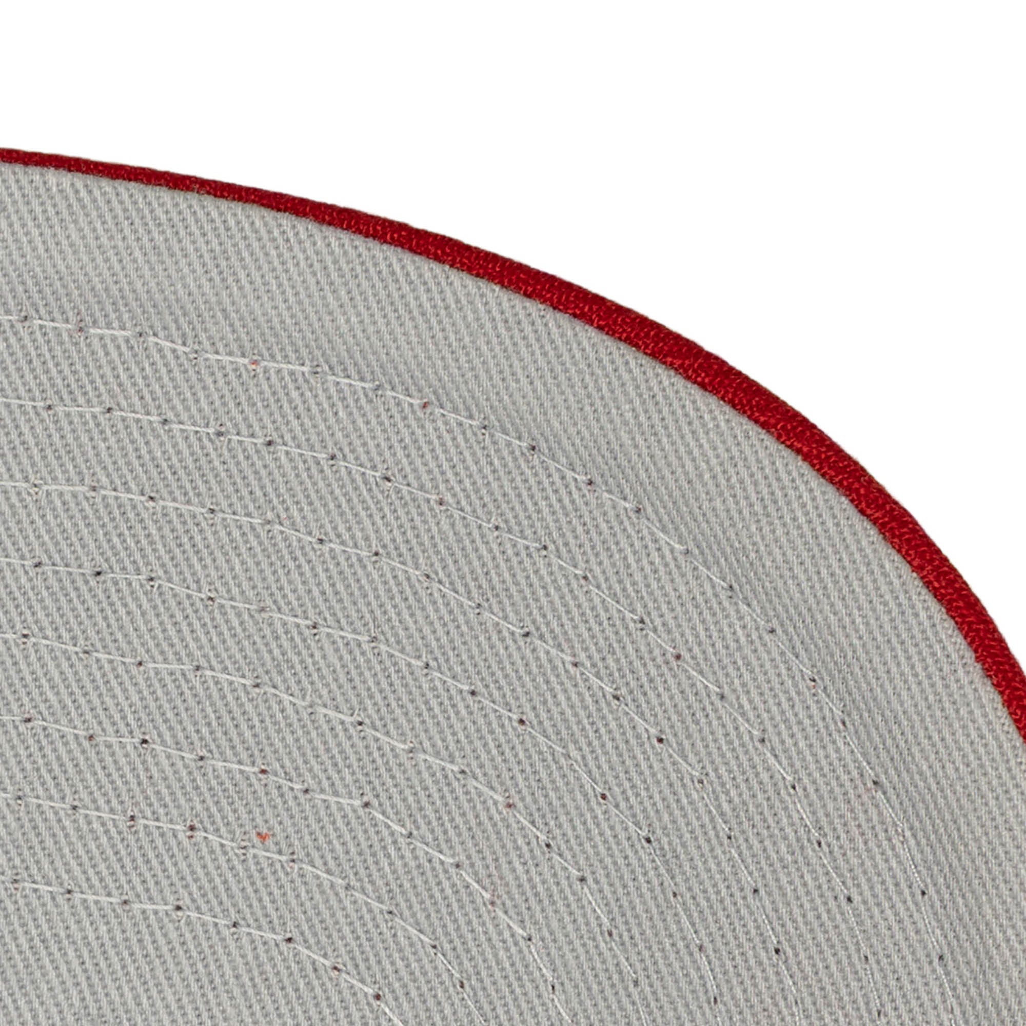 Mitchell & Ness - All That Bling Pro Snapback - Chicago Bulls - Red - Headz Up 