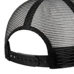 Stetson gasolinetrucker cap i grå og sort med justerbart bånd og klassisk truckerkasketdesign.