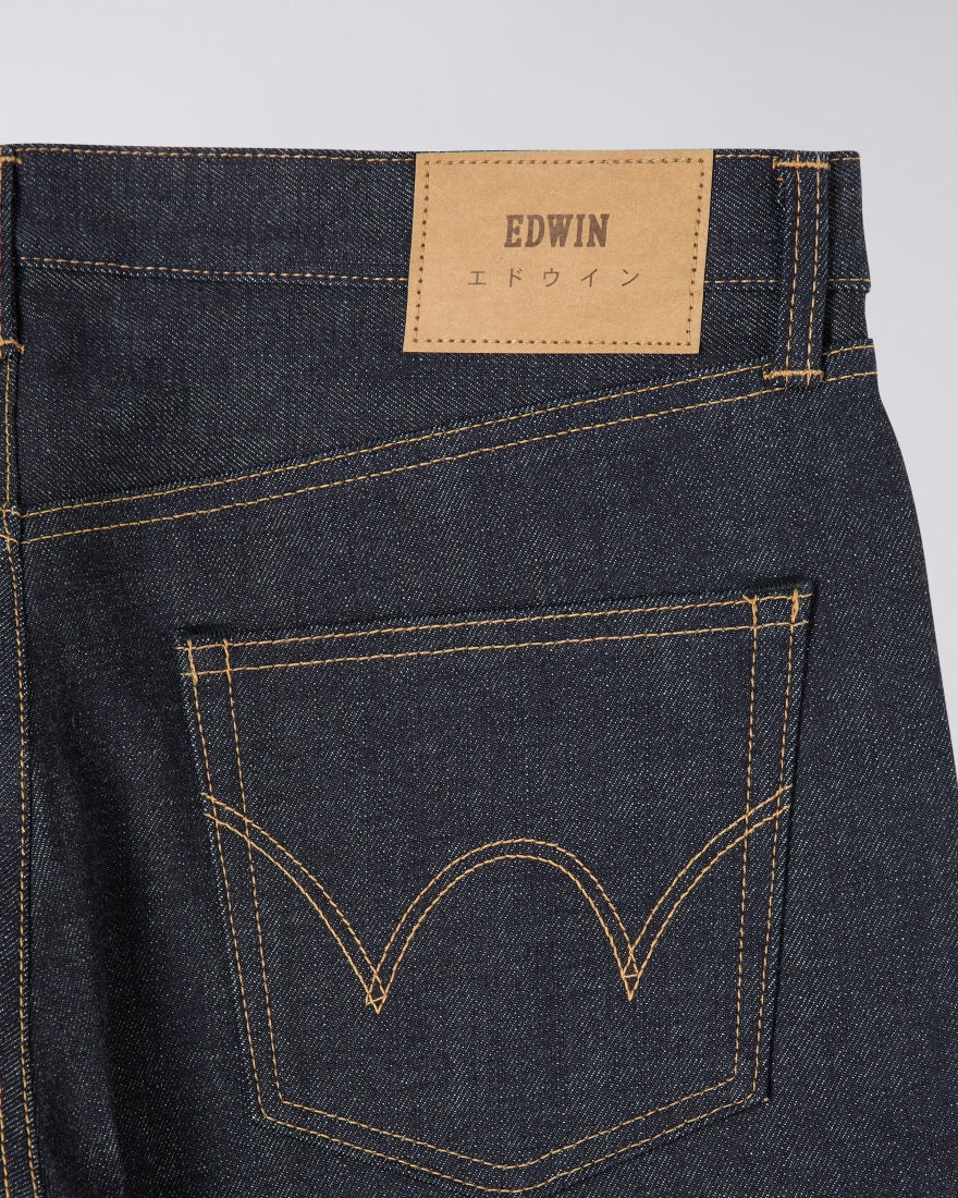 EDWIN Regular Tapered jeans i uvasket blå denim, set forfra