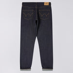 EDWIN Regular Tapered jeans i uvasket blå denim, set forfra
