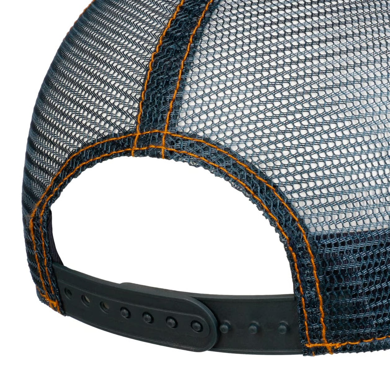 Stetson Bear Trucker Cap i blå med mesh-ryg og justerbar rem foran, klassisk cap til udendørs brug.