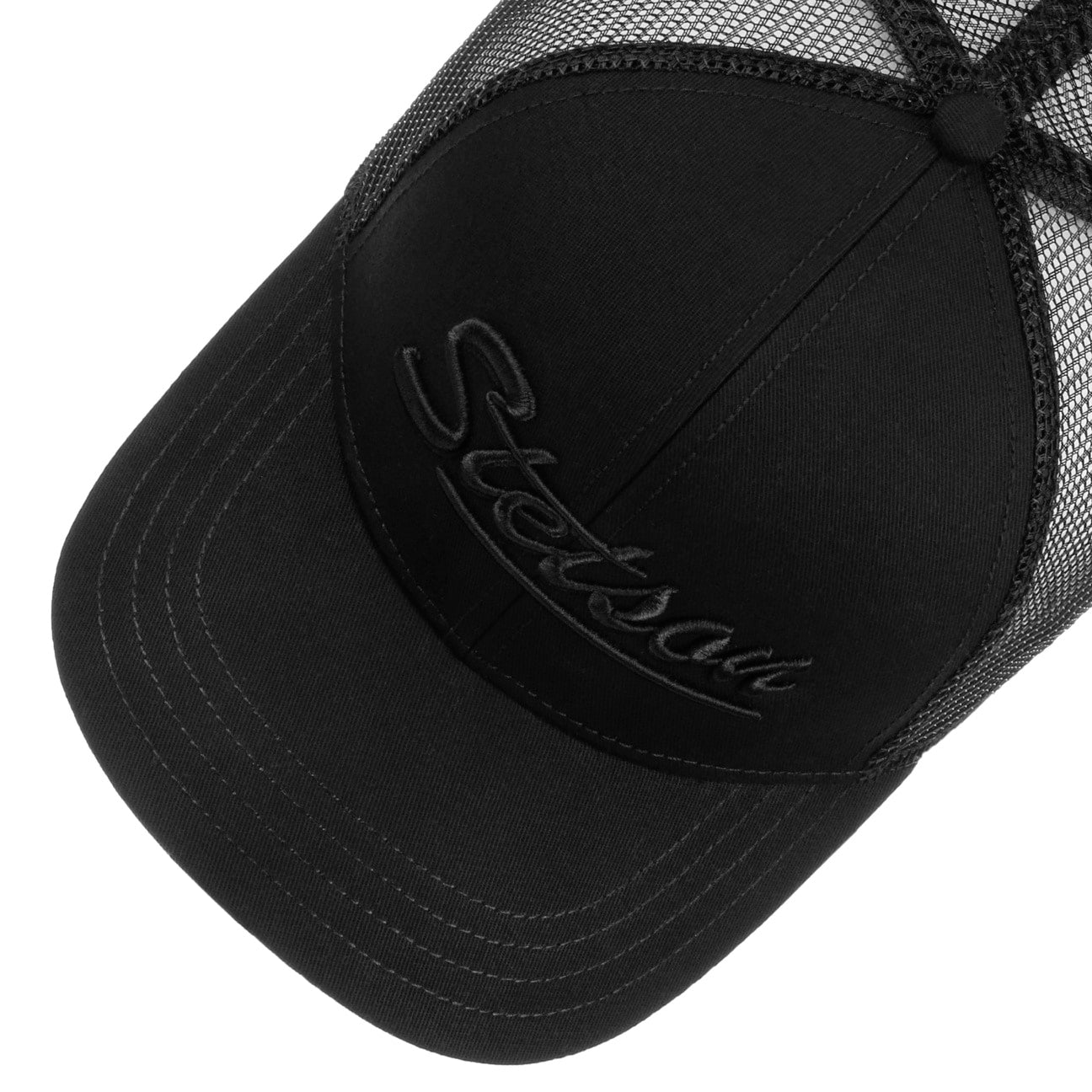 Sort Stetson baseball trucker cap i monochromet design med netbag og justerbart strop foran.