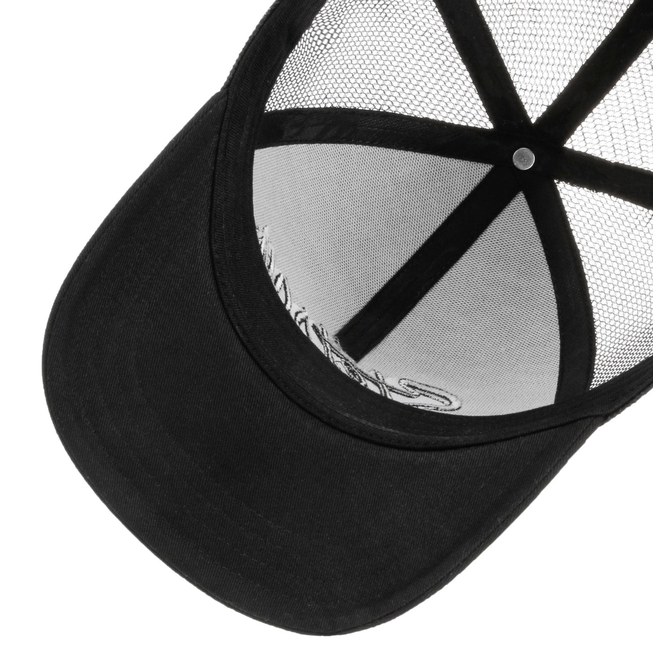 Sort Stetson baseball trucker kasket i monochrome design, vises med netbag og justerbart strop foran.