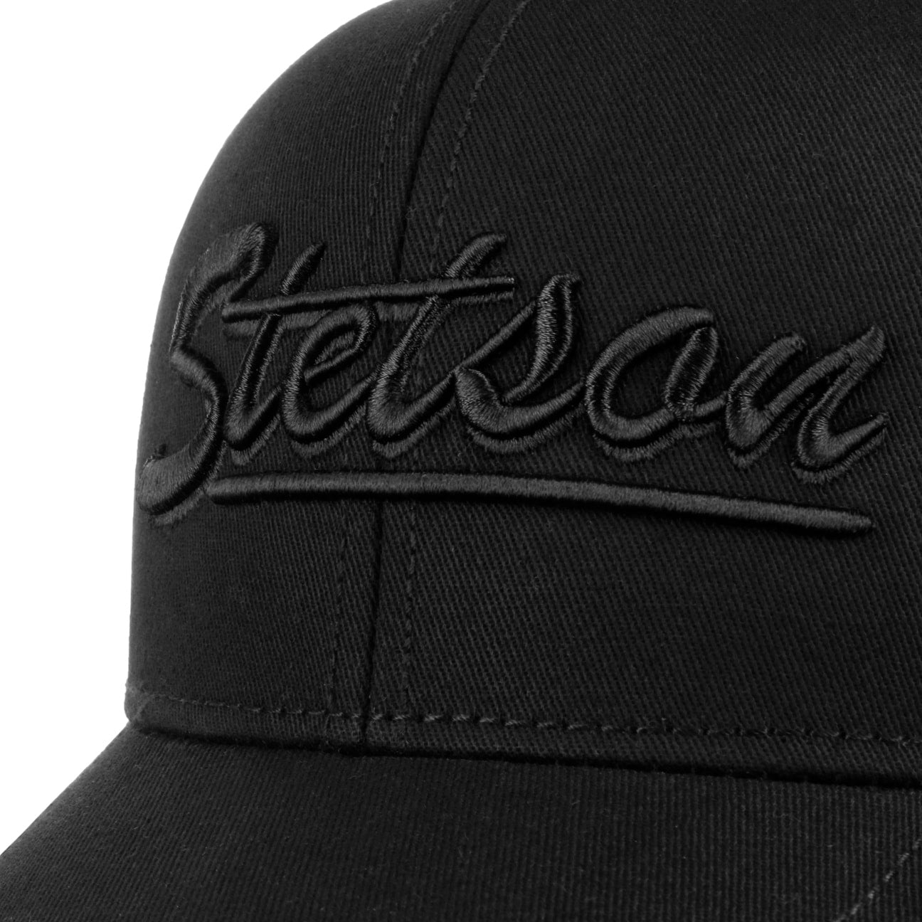 Sort Stetson baseball trucker cap med monochromt design, afslappet stil og justerbar snapback i billedet.