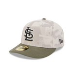 New Era - 59FIFTY Fitted Cap - St. Louis Cardinals - Armed Forces (2025) - Stone/Olive - Headz Up 