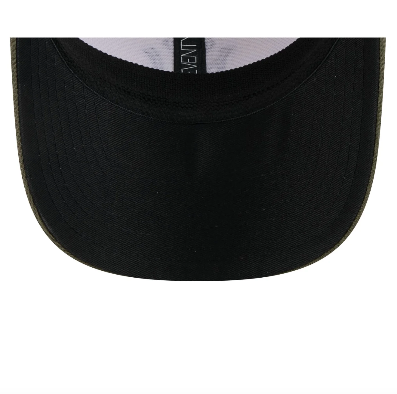 New Era - 9SEVENTY Stretch Fit - New York Yankees - Armed Forces (2025) - Stone/Olive - Headz Up 