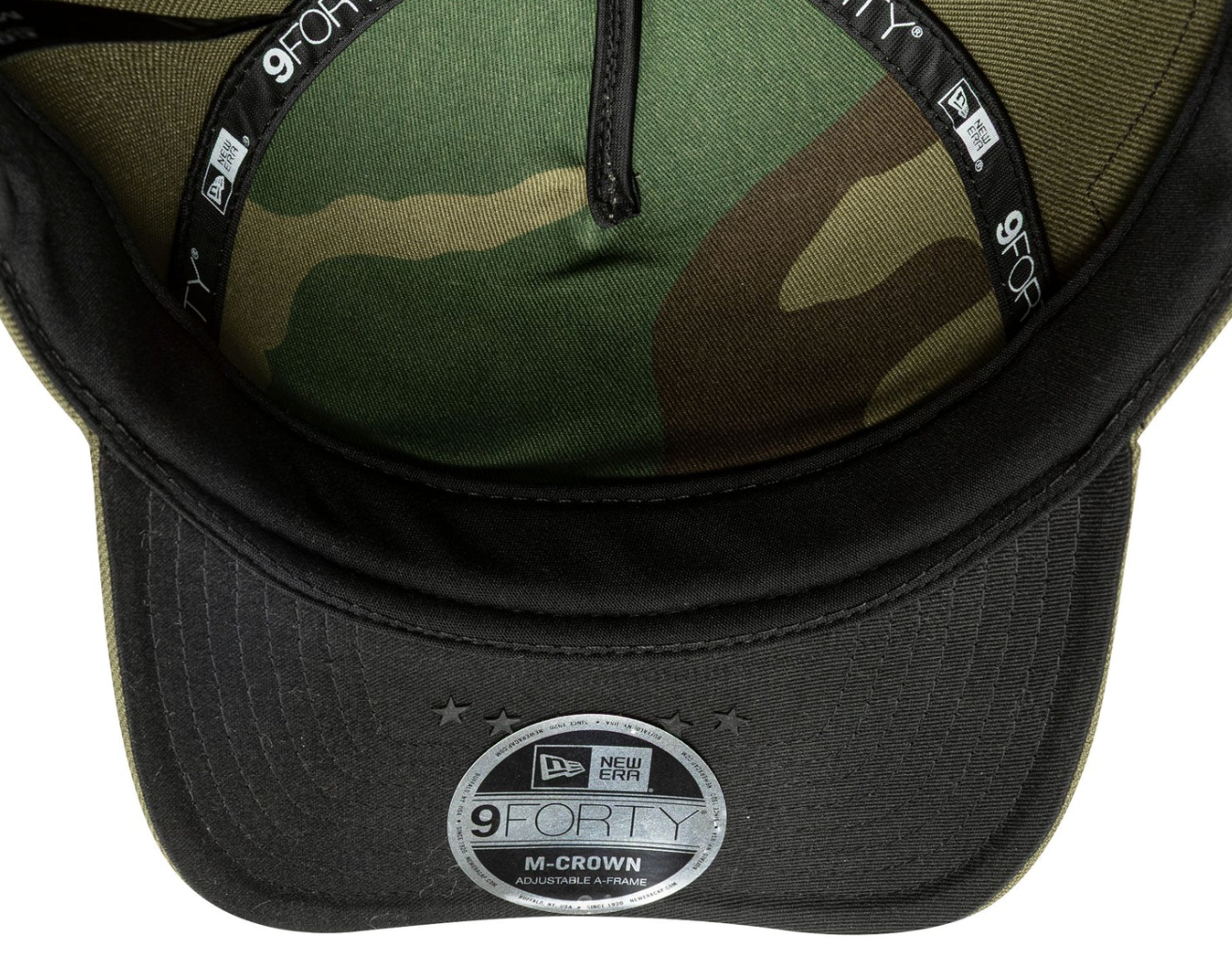 New Era - New York Yankees - 9FORTY M-CROWN - A-Frame Snapback - ARMED FORCES - Olive - Headz Up 