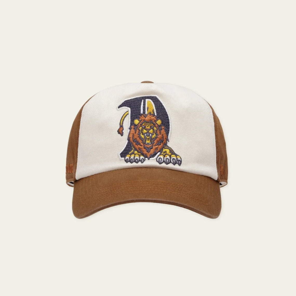 LES DEUX LD X NFL Contrast Pinch Front Cap i brun set forfra
