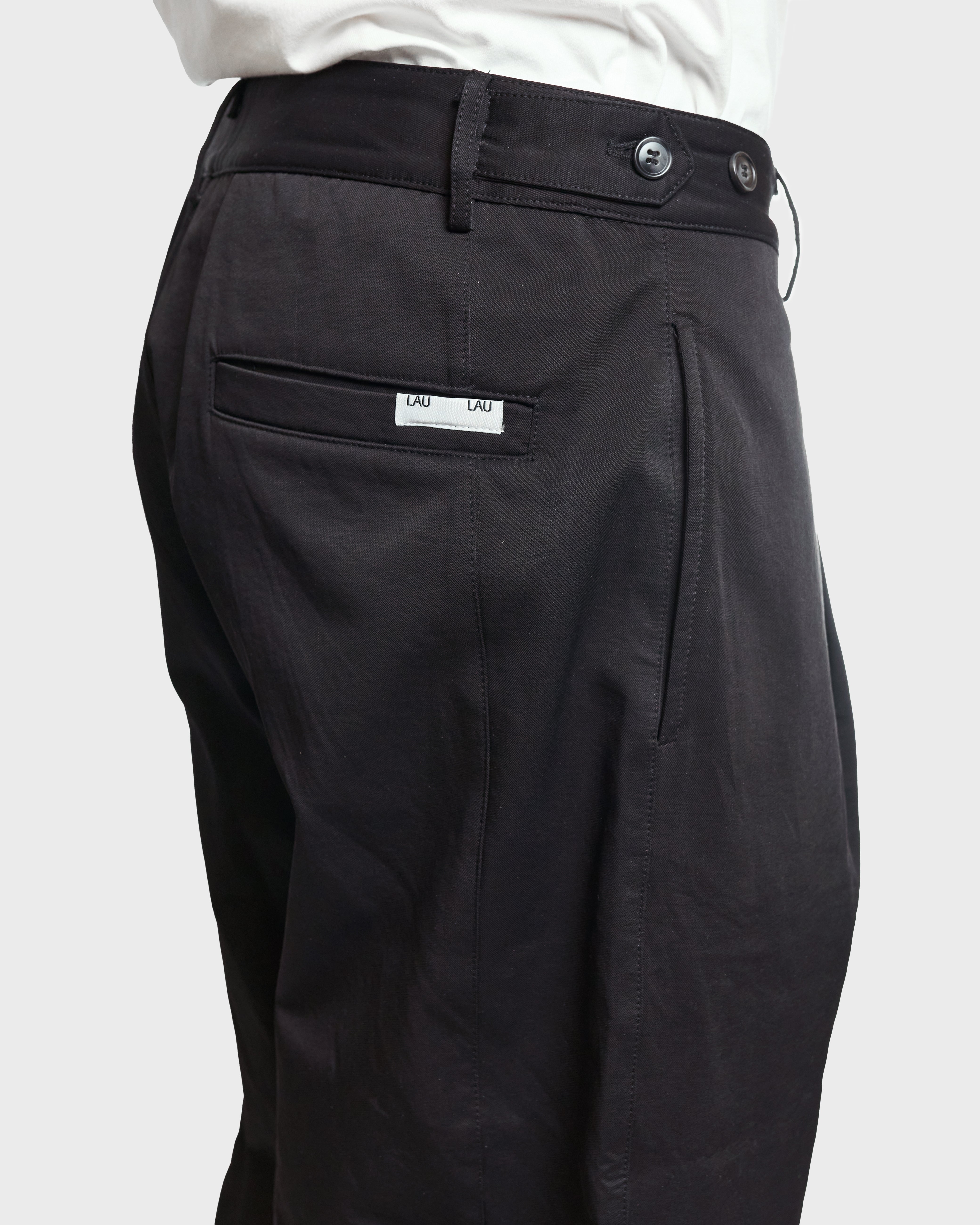 LAU LAU - Wide Pleated Trousers - Black - Headz Up 