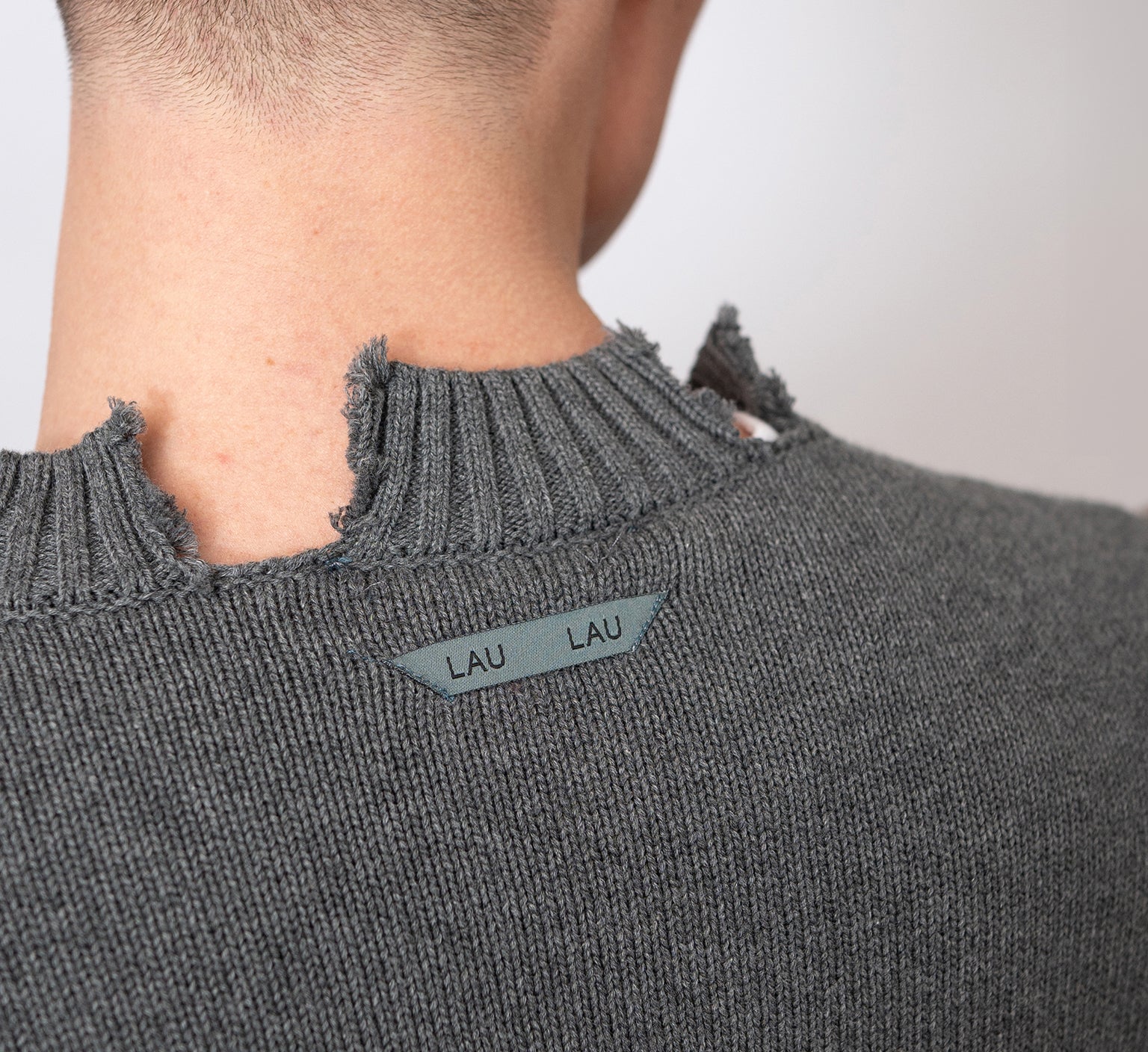 LAU LAU- Distressed Sweater - Grey - Headz Up 