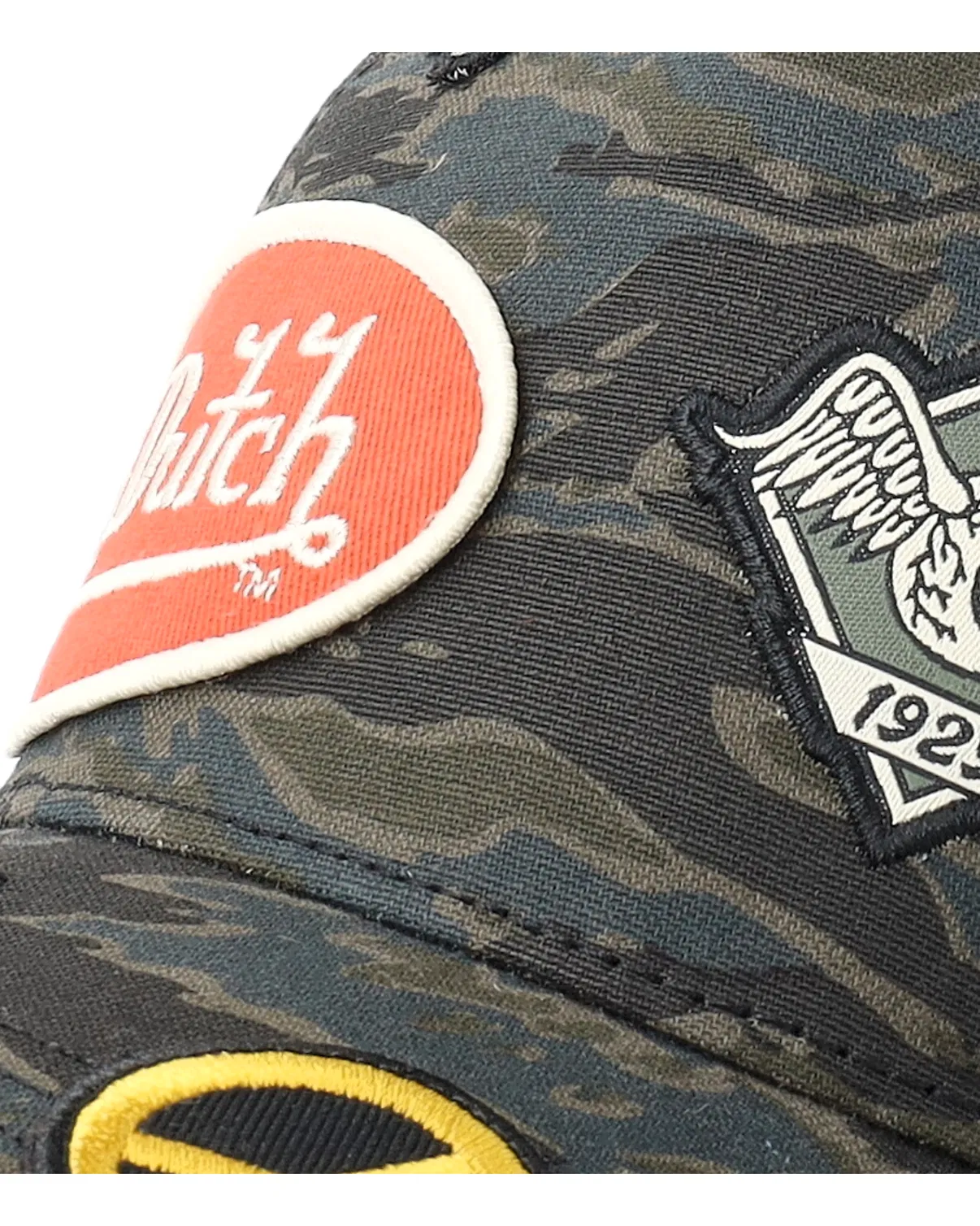 Von Dutch baseballkasket med tiger camo mønster i A-Frame stil, moderne og casual tilbehør.