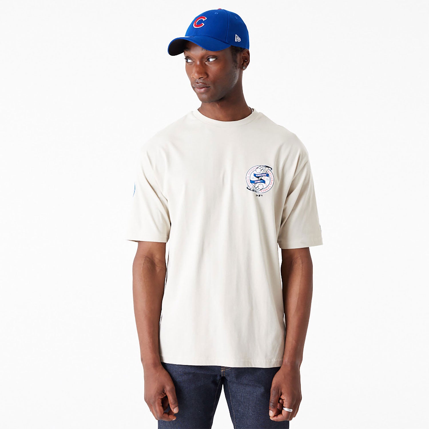 New Era - Baseball Graphic OS T-Shirt - Chicago Cubs - Stone/White - Headz Up 