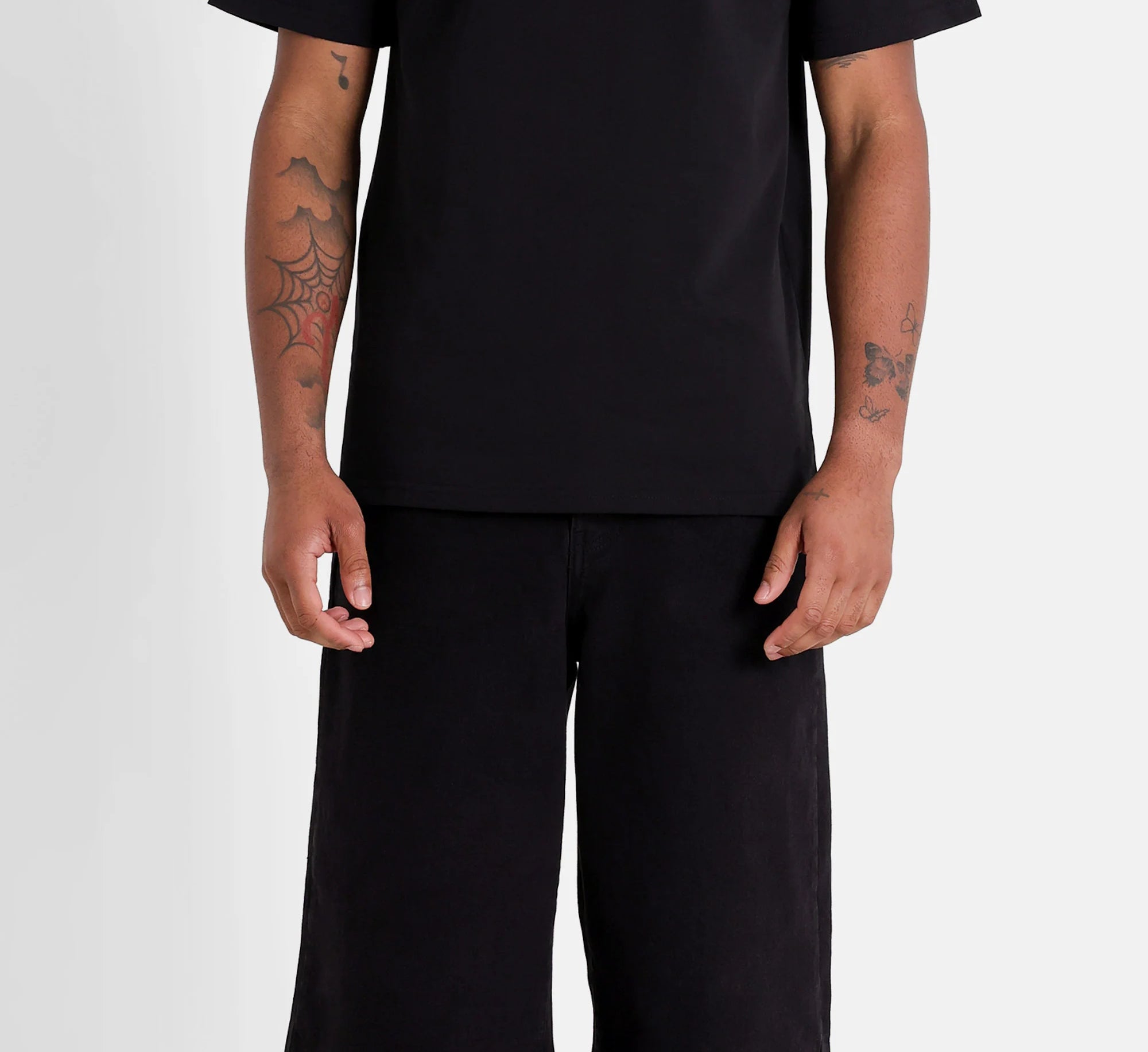 SIXTH JUNE - Baggy denim shorts - Black - Headz Up 