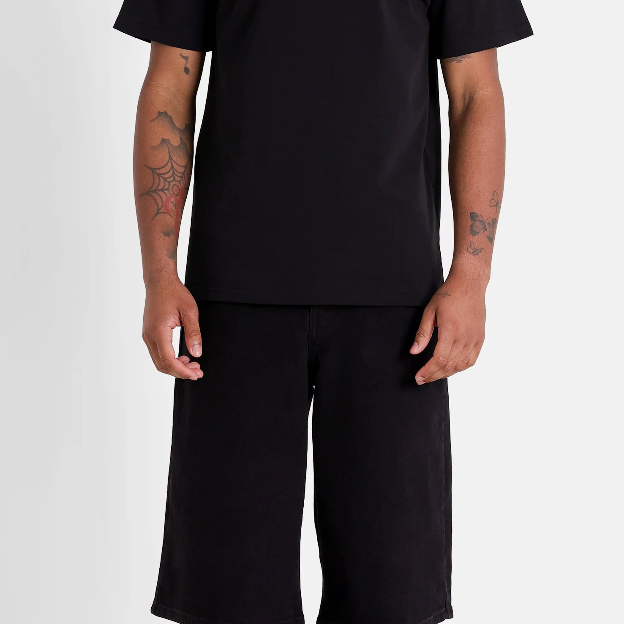 SIXTH JUNE - Baggy denim shorts - Black - Headz Up 