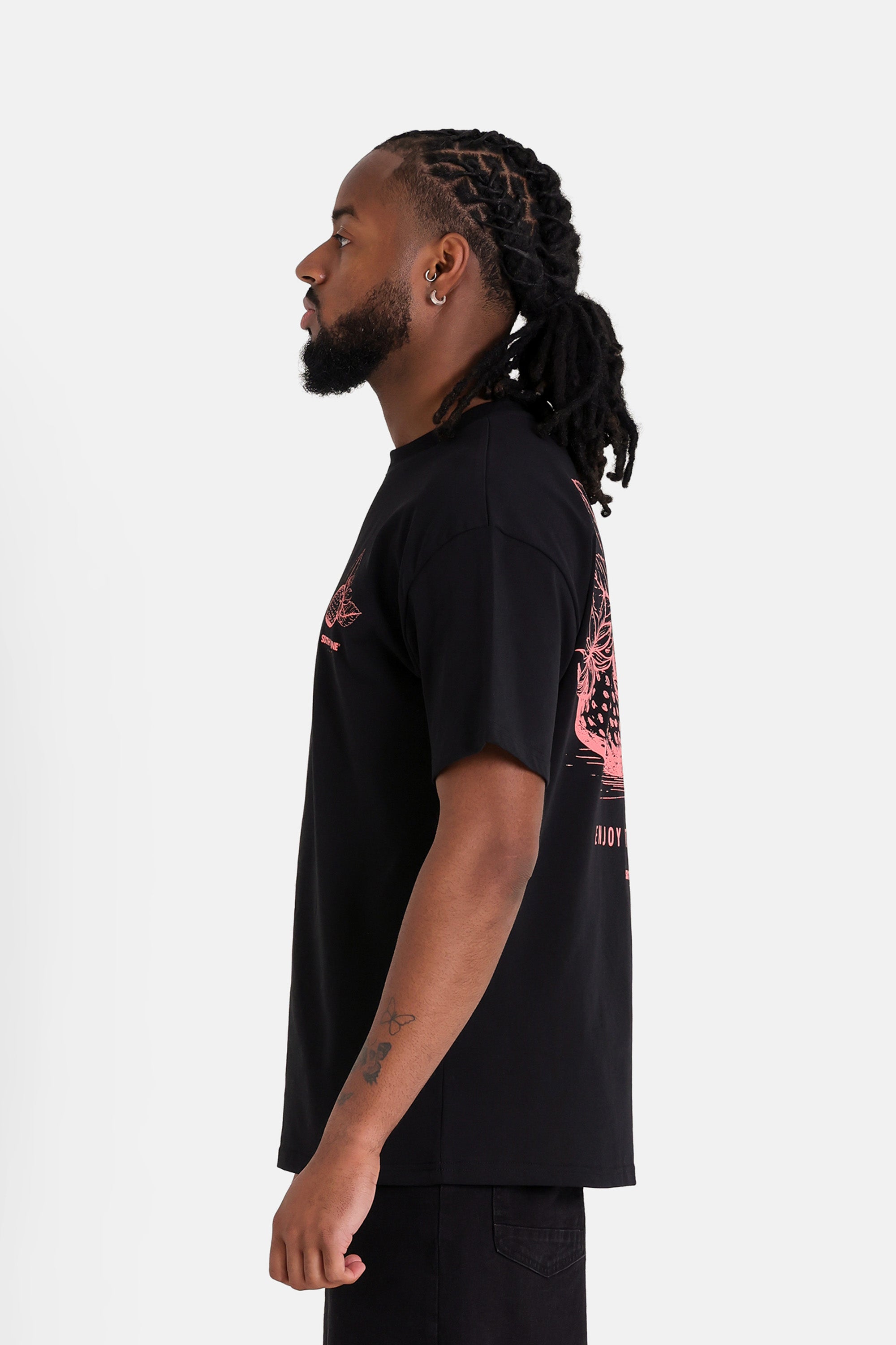 SIXTH JUNE - Strawberry Print SS Tshirt - Black - Headz Up 