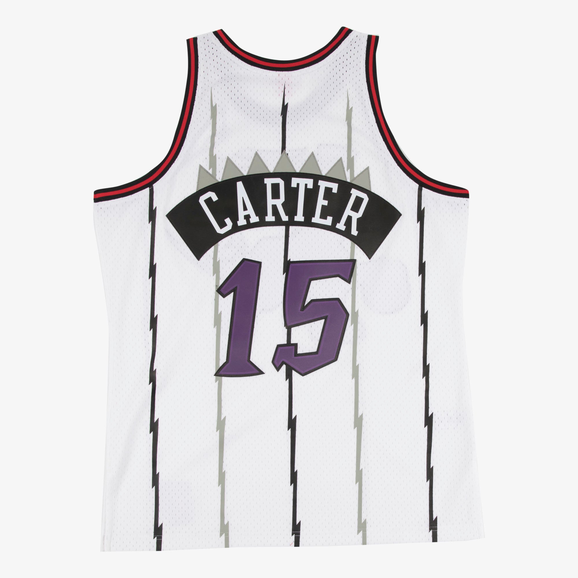 Hvid Mitchell & Ness Vince Carter 1998 Swingman basketballtrøje, vises med detaljer og logo på forsiden