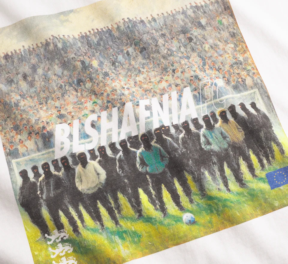 Hvid BLS Fan Culture T-shirt med grafisk print foran, komfortabel bomuldstøj til fans og musikelskere