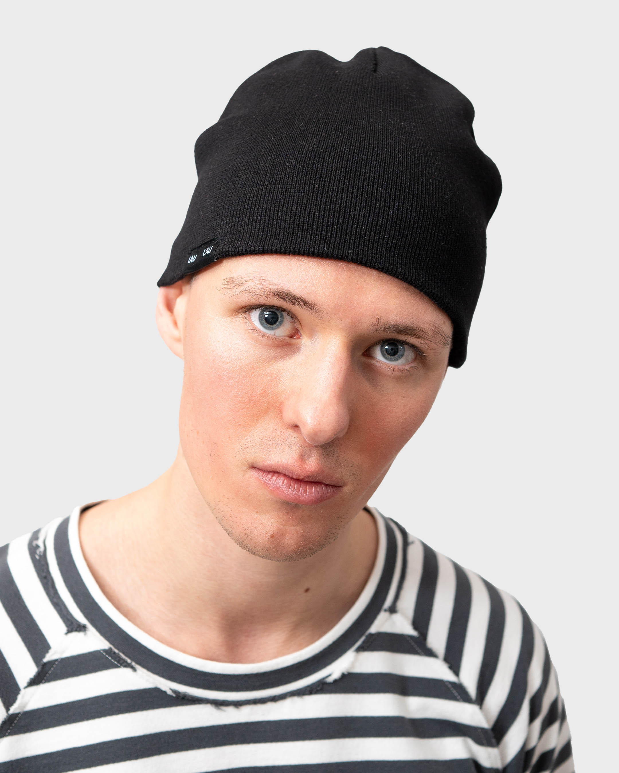 LAU LAU - Reversible Beanie - Headz Up 