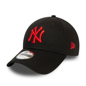 New York Yankees Essential 9Forty - Sort/Rød - Headz Up 