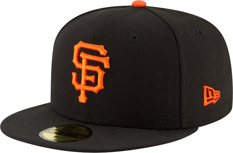 Sort New Era San Francisco Giants 59FIFTY fitted cap med påsyet logo og sportstil, on-field design.