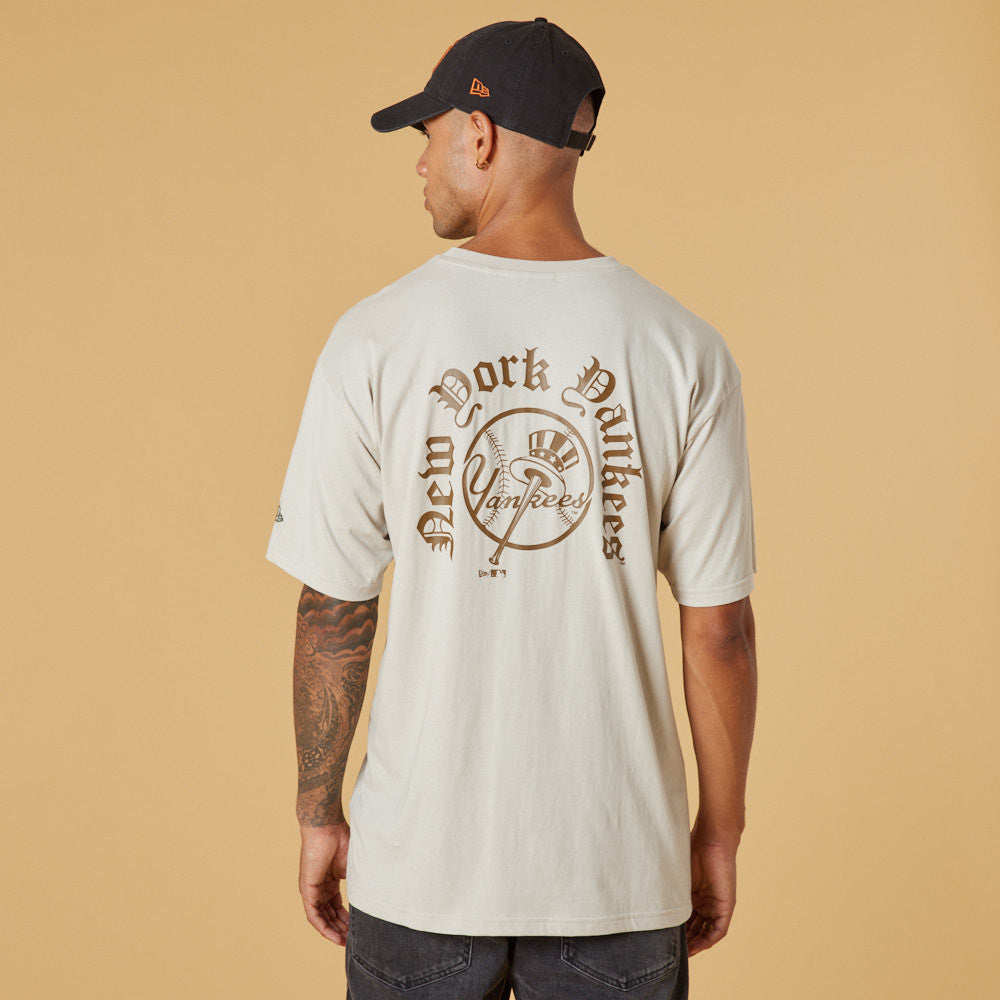 New Era - Seasonal O E Font T-Shirt - New York Yankees - Stone - Headz Up 