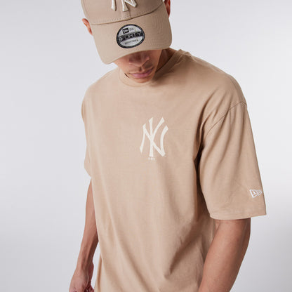 New Era - MLB League Essentials T-Shirt - New York Yankees - Camel - Headz Up 