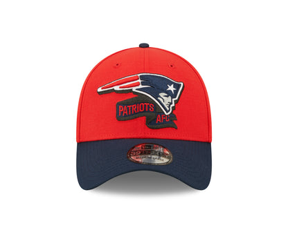 New England Patriots NFL Sideline 2022 39THIRTY Stretch Fit Cap - Red/Blue - Headz Up 