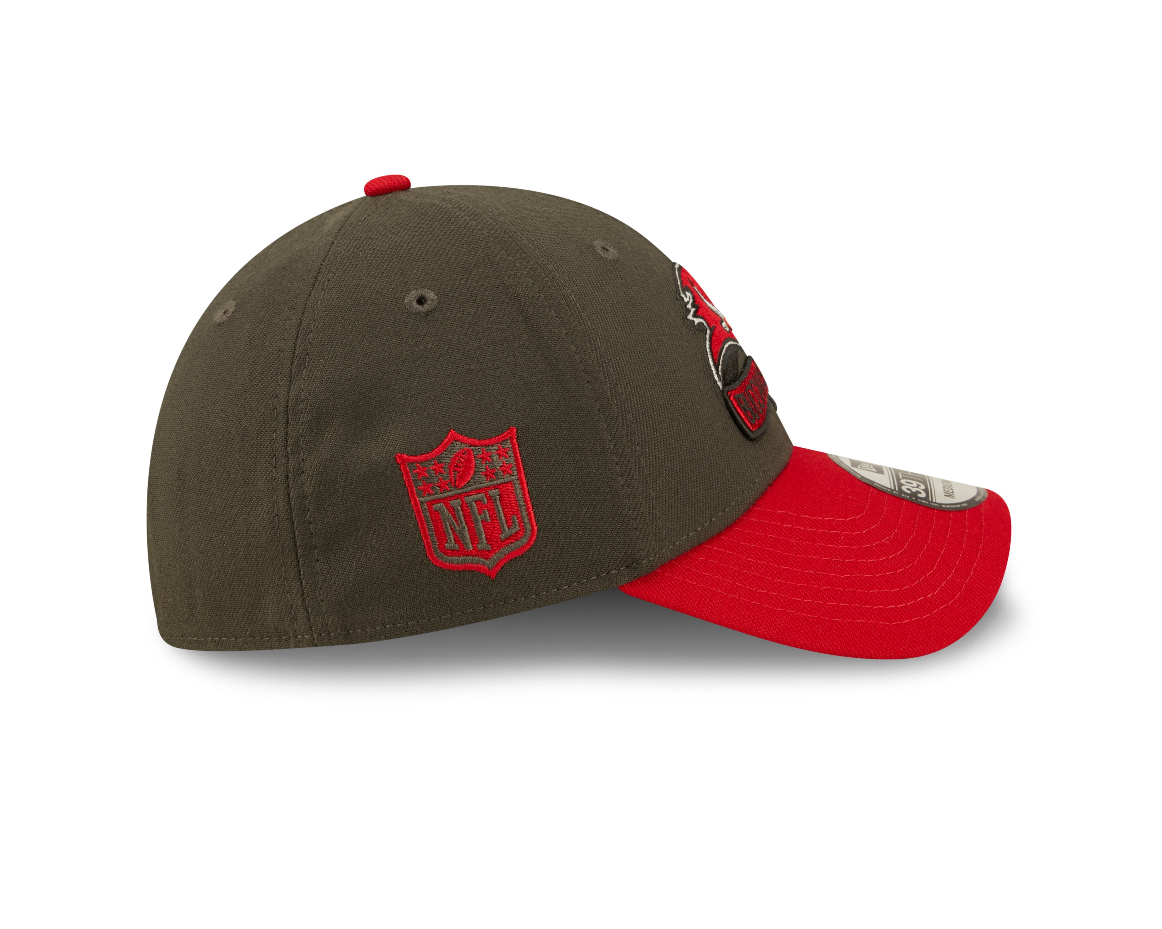 Tampa Bay Buccaneers NFL Sideline 2022 39THIRTY Stretch Fit Cap - Dark Grey/Red - Headz Up 