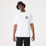 MLB Floral Graphic Oversized Tee New York Yankees - White/Black - Headz Up 
