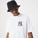 MLB Floral Graphic Oversized Tee New York Yankees - White/Black - Headz Up 