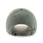 '47 New York Yankees MLB Cap i mosgrøn med justerbart rem, klassisk design og synligt Yankees-logo foran.